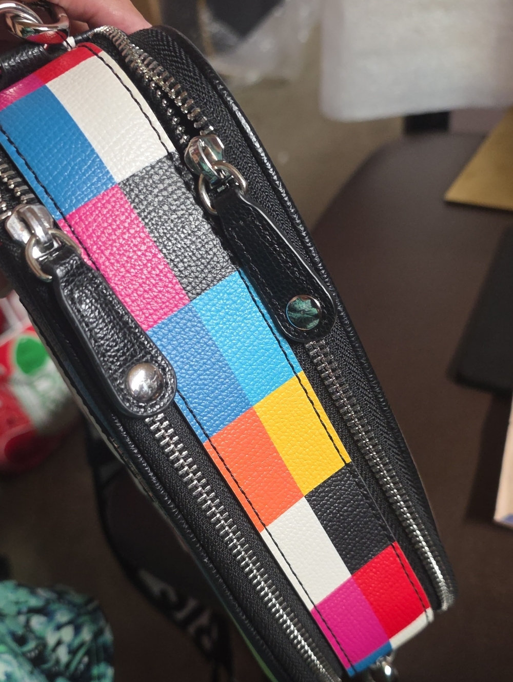 Karl Lagerfeld Multicolor Checkered Camera Crossbody Euc - Picture 10 of 13